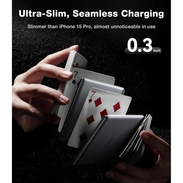 TORRAS MiniMag MagSafe power bank – compact size shown in hand